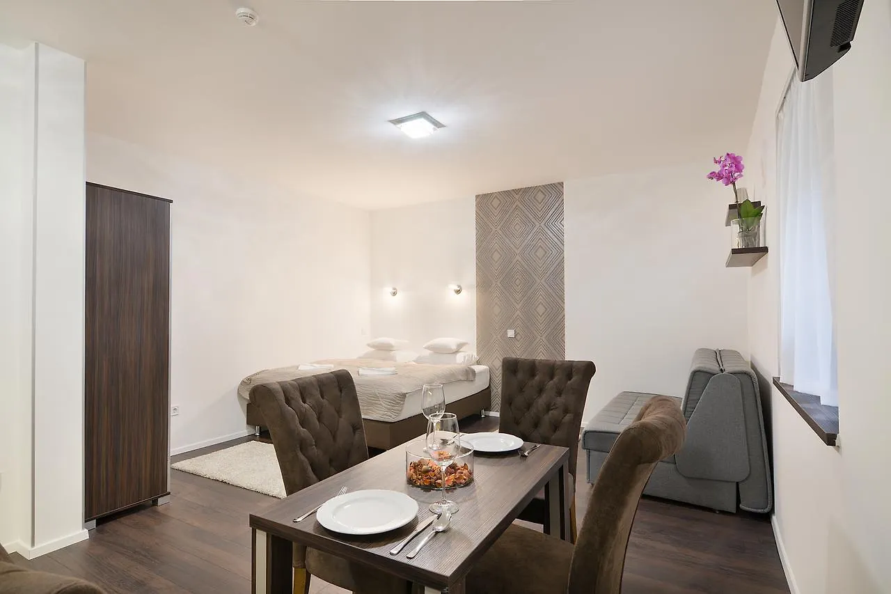 Paulay Downtown Apartments contacts